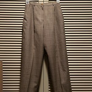 Vintage brown plaid women’s pants.